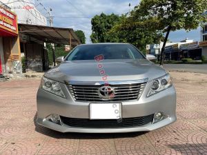 Xe Toyota Camry 2.0E 2014