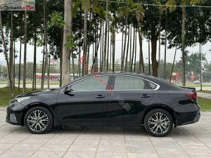 Xe Kia K3 Premium 1.6 AT 2022