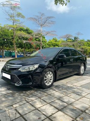 Xe Toyota Camry 2.0E 2016