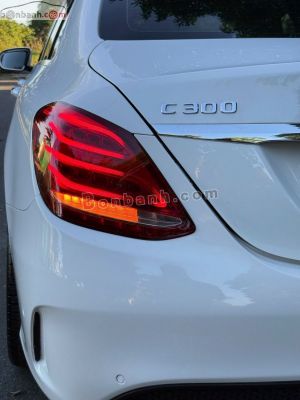 Xe Mercedes Benz C300 AMG 2017