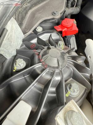 Xe VinFast Lux A 2.0 Plus 2.0 AT 2021