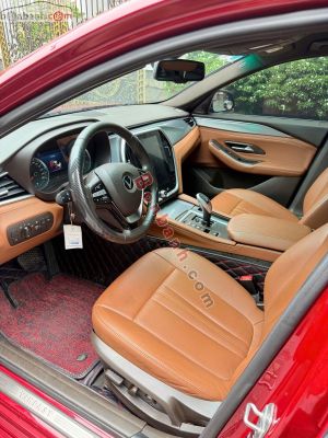 Xe VinFast Lux A 2.0 Premium 2.0 AT 2020