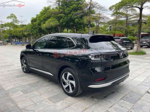 Xe VinFast VF8 Eco AWD 2023