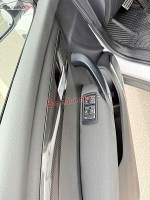 Xe VinFast VF8 Eco AWD 2023