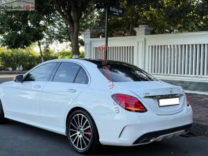 Xe Mercedes Benz C300 AMG 2017