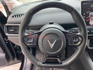 Xe VinFast VF8 Eco AWD 2023