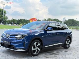 Xe VinFast VF8 Eco AWD 2023