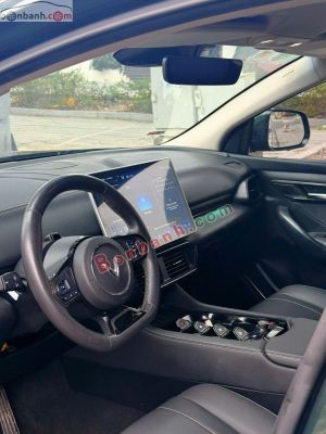 Xe VinFast VF8 Eco AWD 2023