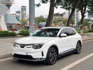 Xe VinFast VF8 Plus AWD 2023