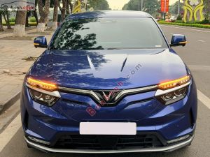 Xe VinFast VF8 Eco AWD 2023