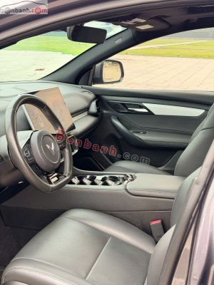 Xe VinFast VF8 Eco AWD 2023