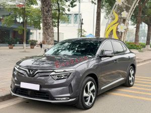 Xe VinFast VF8 Eco AWD 2023