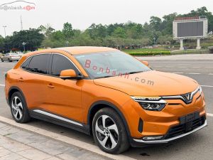 Xe VinFast VF8 Eco AWD 2022