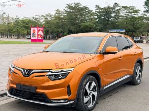 Xe VinFast VF8 Eco AWD 2022