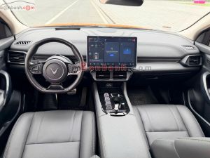 Xe VinFast VF8 Eco AWD 2022