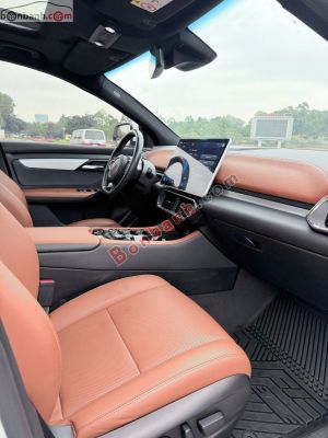 Xe VinFast VF8 Plus AWD 2023