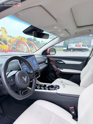 Xe VinFast VF8 Plus AWD 2023