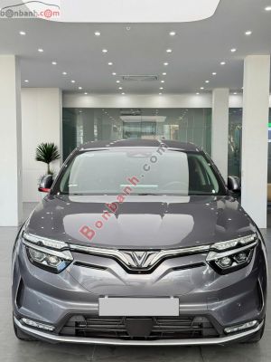 Xe VinFast VF8 Eco AWD 2023