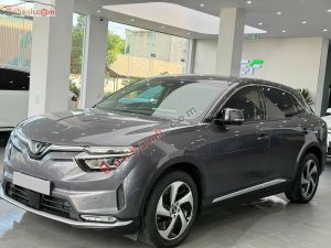 Xe VinFast VF8 Eco AWD 2023