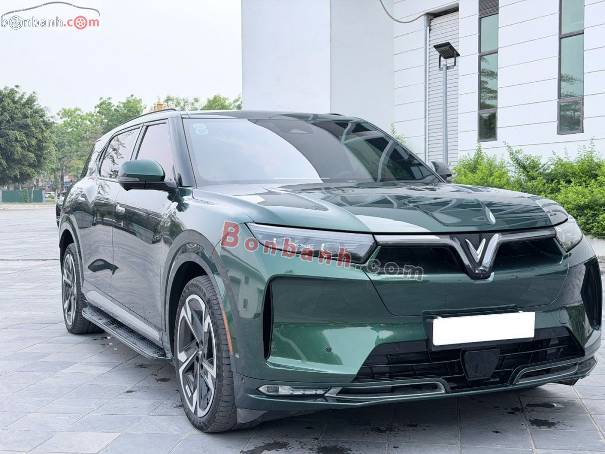 VinFast VF9 Plus 7S