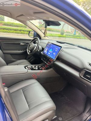 Xe VinFast VF8 Eco AWD 2023