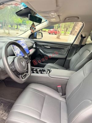Xe VinFast VF8 Eco AWD 2023