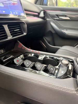 Xe VinFast VF8 Eco AWD 2023