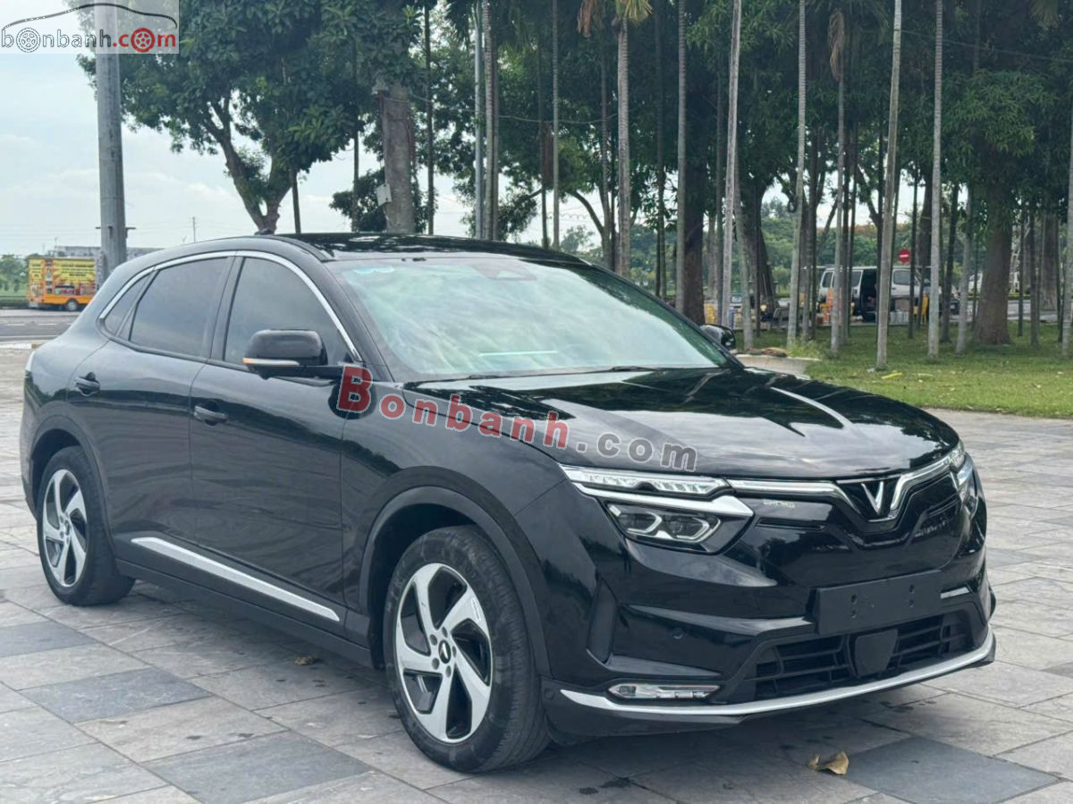 VinFast VF8 Eco AWD 2023