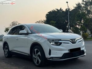 Xe VinFast VF8 Eco AWD 2022