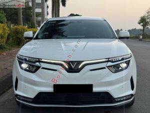 Xe VinFast VF8 Eco AWD 2022
