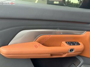 Xe VinFast VF9 Plus 6S 2023