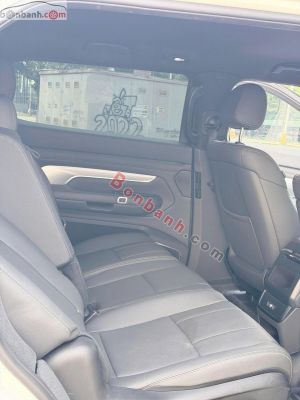 Xe VinFast VF9 Eco 2024