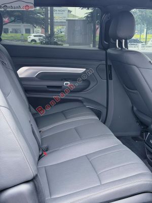 Xe VinFast VF9 Eco 2024