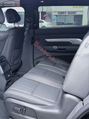Xe VinFast VF9 Eco 2024