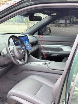 Xe VinFast VF9 Plus 6S 2023