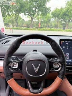 Xe VinFast VF9 Plus 7S 2023