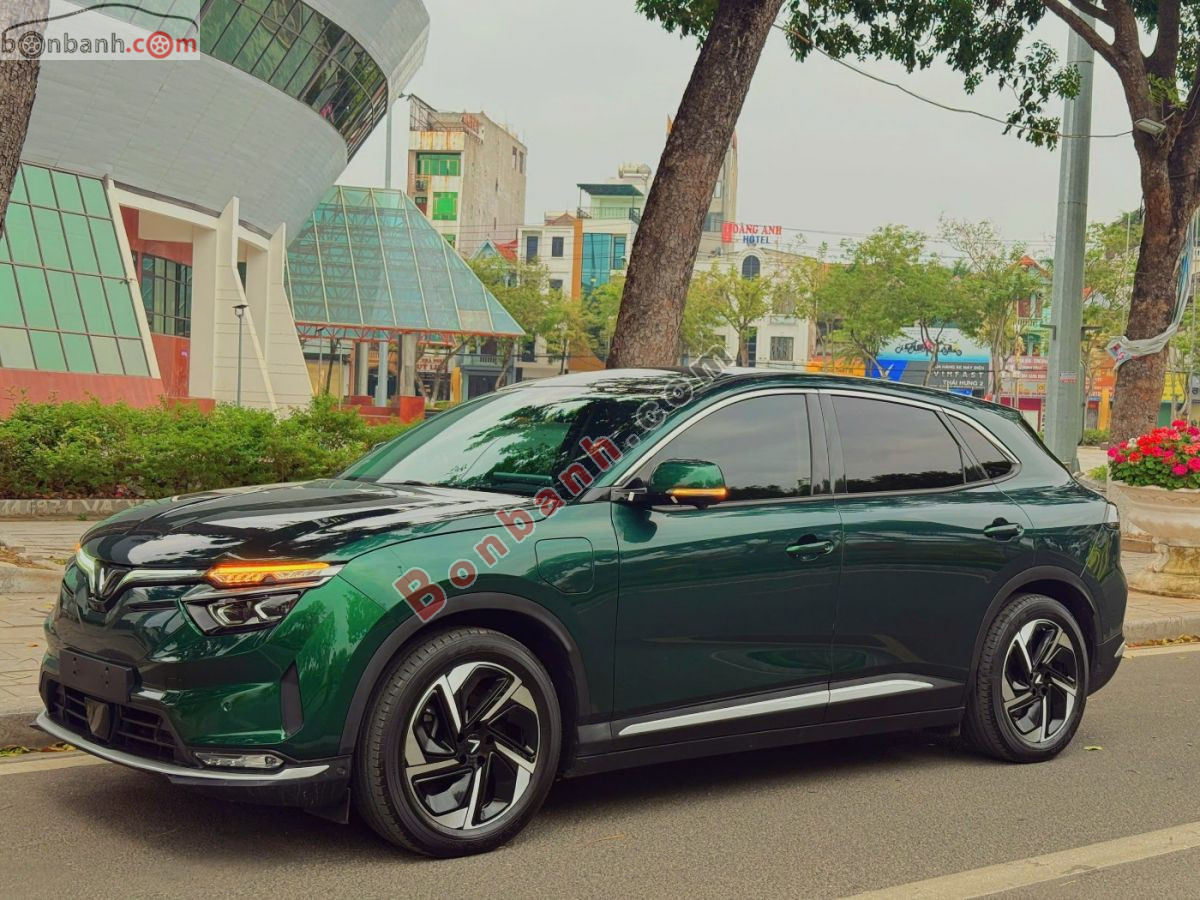 VinFast VF8 Eco AWD 2023