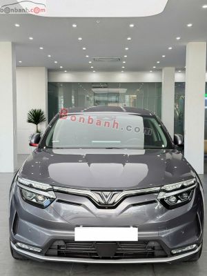 Xe VinFast VF8 Eco AWD 2024