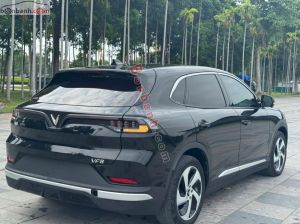 Xe VinFast VF8 Eco AWD 2023