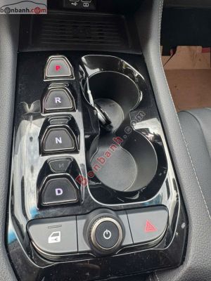 Xe VinFast VF8 Eco AWD 2023